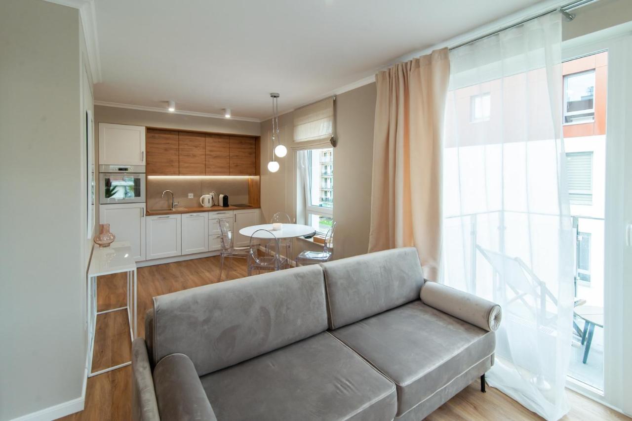 Moye IV Apartamenty Kołobrzeg Exteriör bild